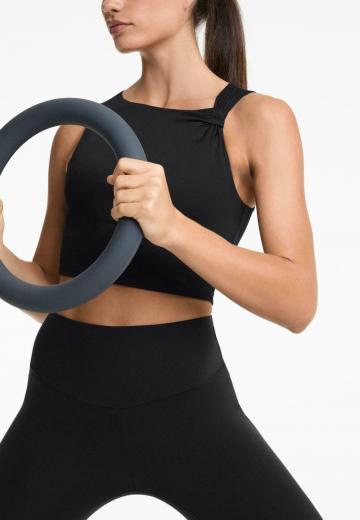 Спортивный топ