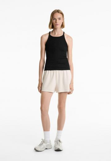 Топ на бретельках