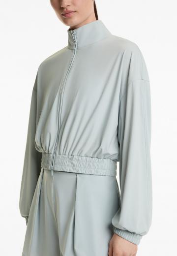 Спортивная куртка