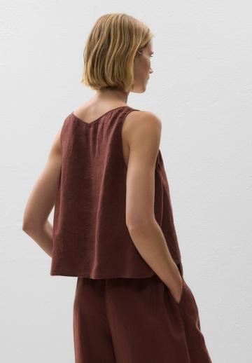 Блузка без рукавов