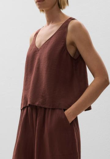 Блузка без рукавов