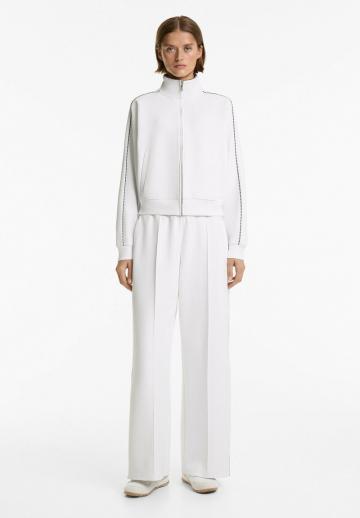 Спортивная куртка