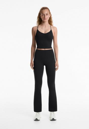 Спортивный топ