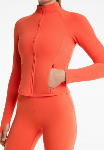 Спортивная куртка