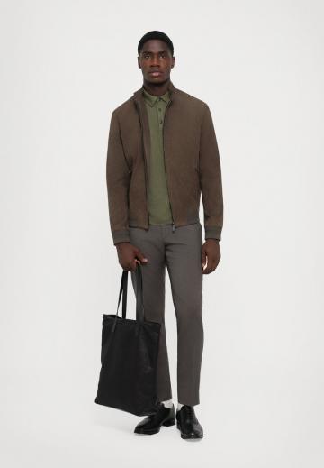 Кожаная куртка