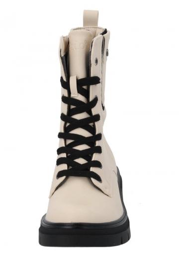 Ботинки на шнуровке