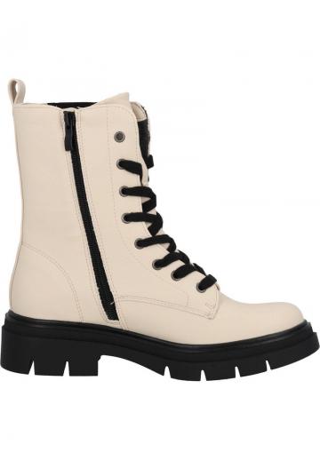 Ботинки на шнуровке