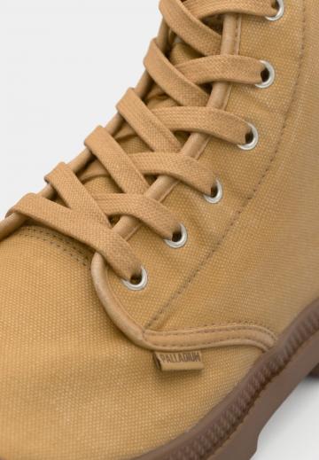 Ботинки на шнуровке