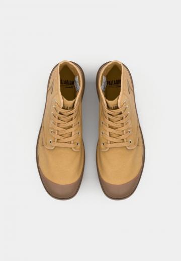 Ботинки на шнуровке