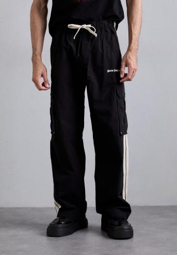 Брюки с накладными карманами