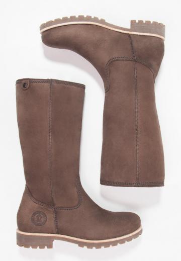 Зимние ботинки