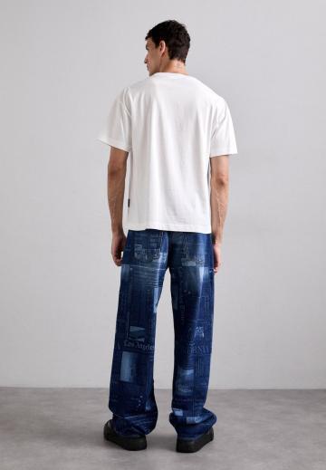 Прямые джинсы