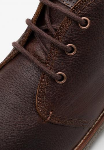 Ботинки на шнуровке