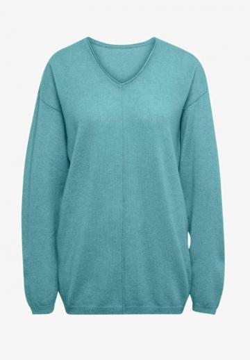 Пуловер с вырезом V