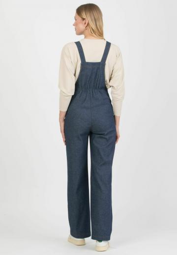 Джинсовый комбинезон