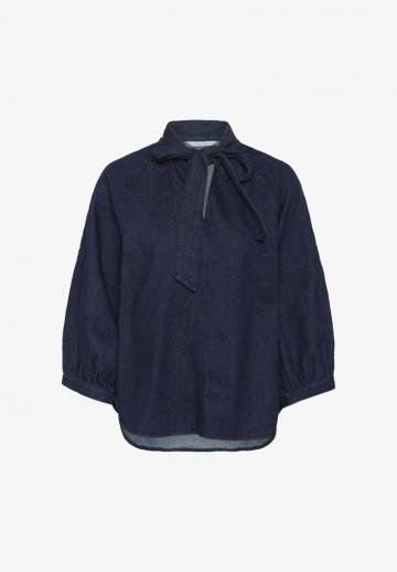 Джинсовая блузка