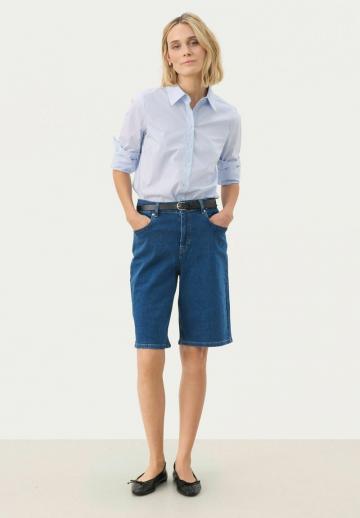 Джинсовые шорты