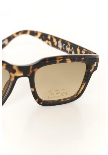 Солнечные очки