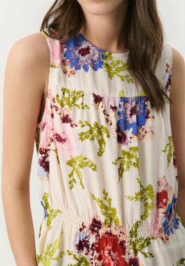 Блузка без рукавов