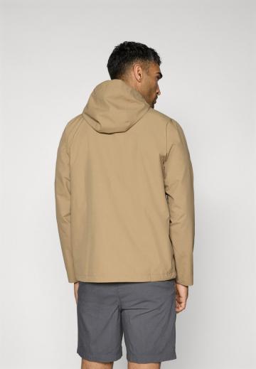 Куртка-дождевик