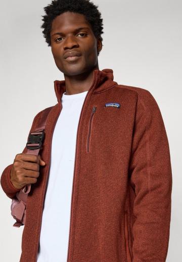 Спортивная кофта