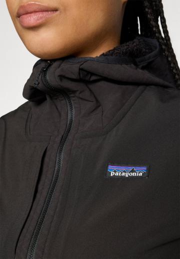 Спортивная куртка