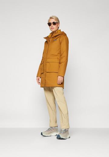 Спортивная куртка