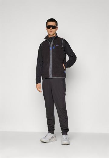 Спортивная куртка