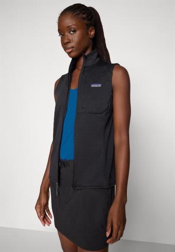 Спортивный жилет