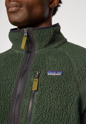 Флисовая куртка