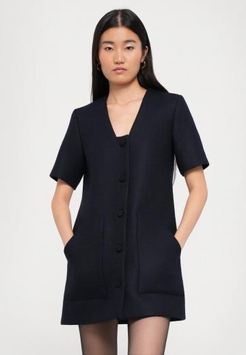 Короткое платье