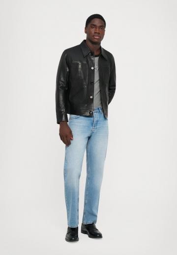 Кожаная куртка