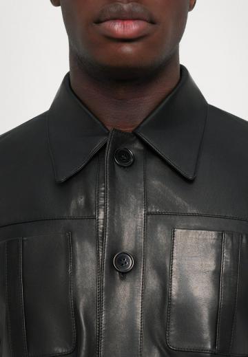 Кожаная куртка