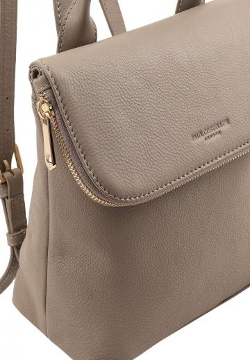 Кожаный рюкзак