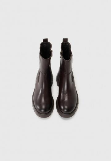 Полусапожки на платформе