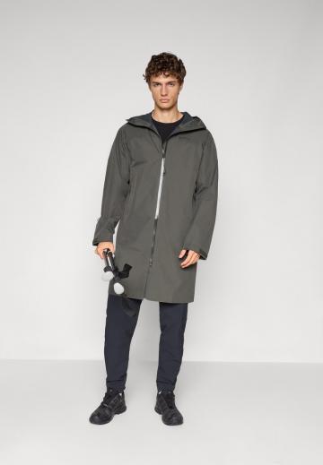 Куртка-дождевик