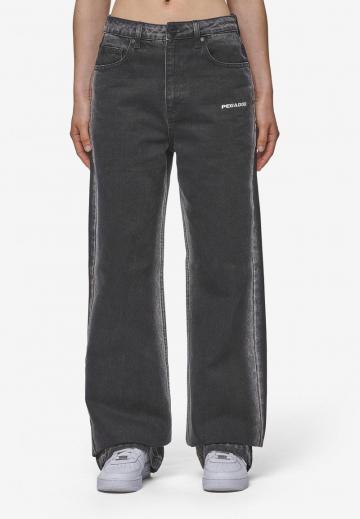 Свободные джинсы