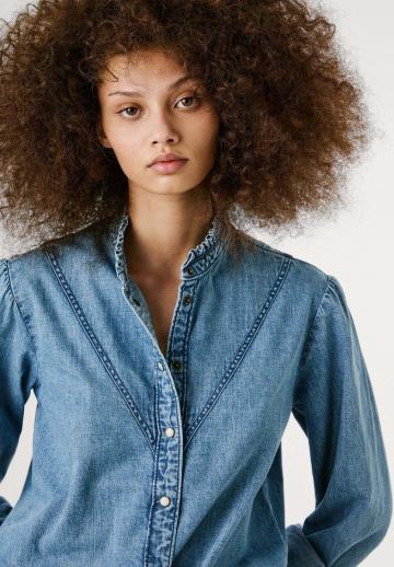 Джинсовая блузка