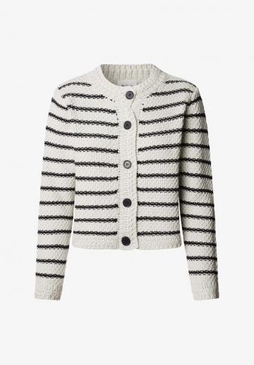 Вязаная кофта