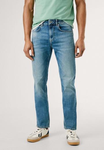 Прямые джинсы