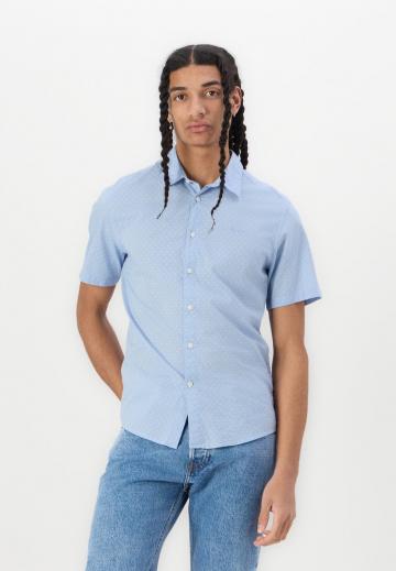 Рубашка с коротким рукавом
