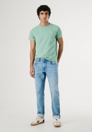 Прямые джинсы