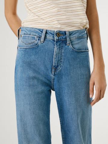 Клешеные джинсы