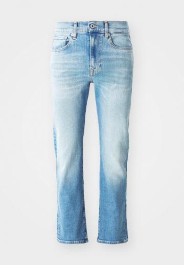 Узкие джинсы