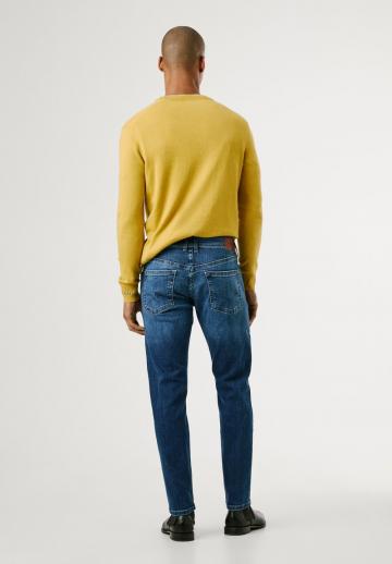 Узкие джинсы