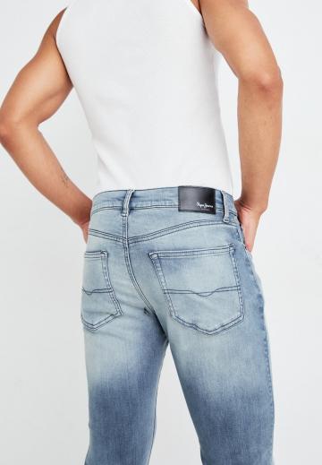 Узкие джинсы