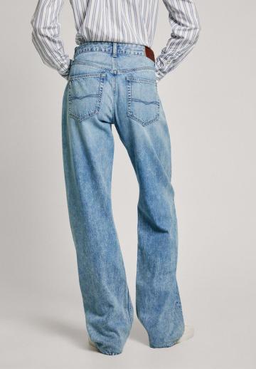 Свободные джинсы