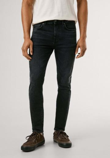 Узкие джинсы