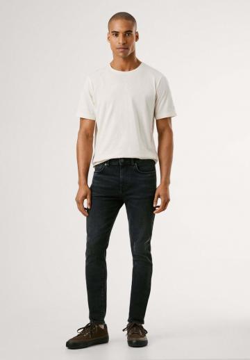 Узкие джинсы