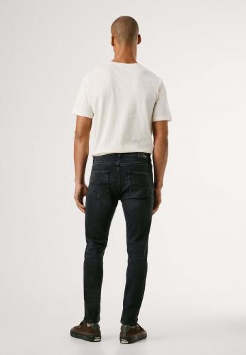 Узкие джинсы